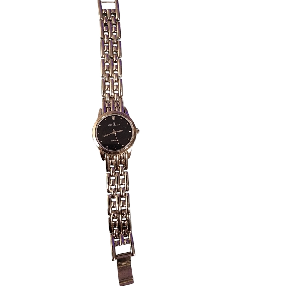 Anne Klein - Picture 6 of 6